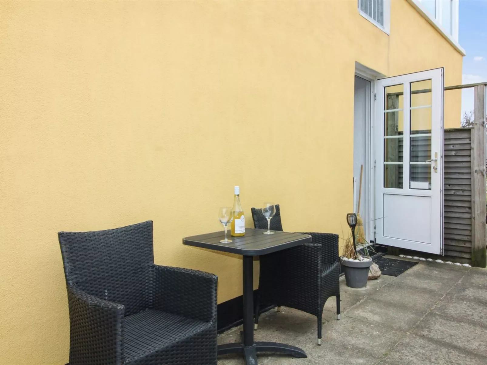 "Ingert" - 250m from the sea-Outside