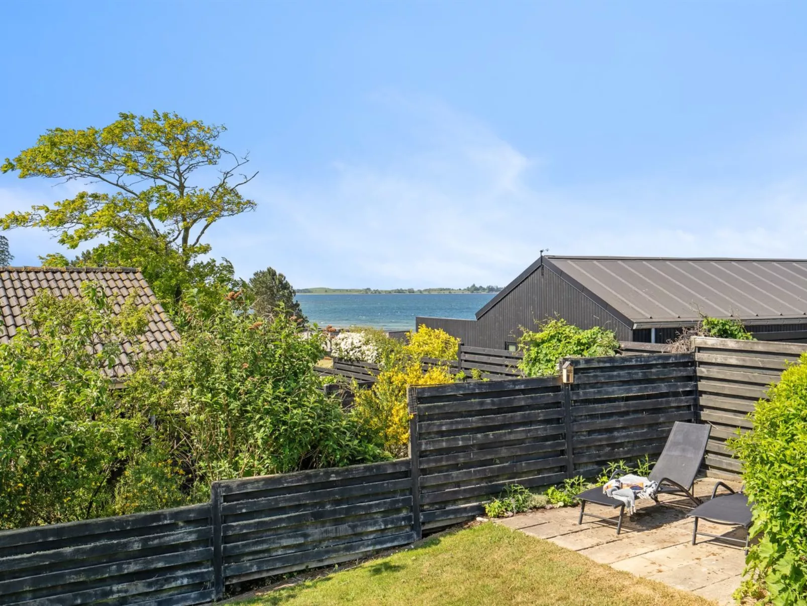 "Wrange" - 150m from the sea-Draußen