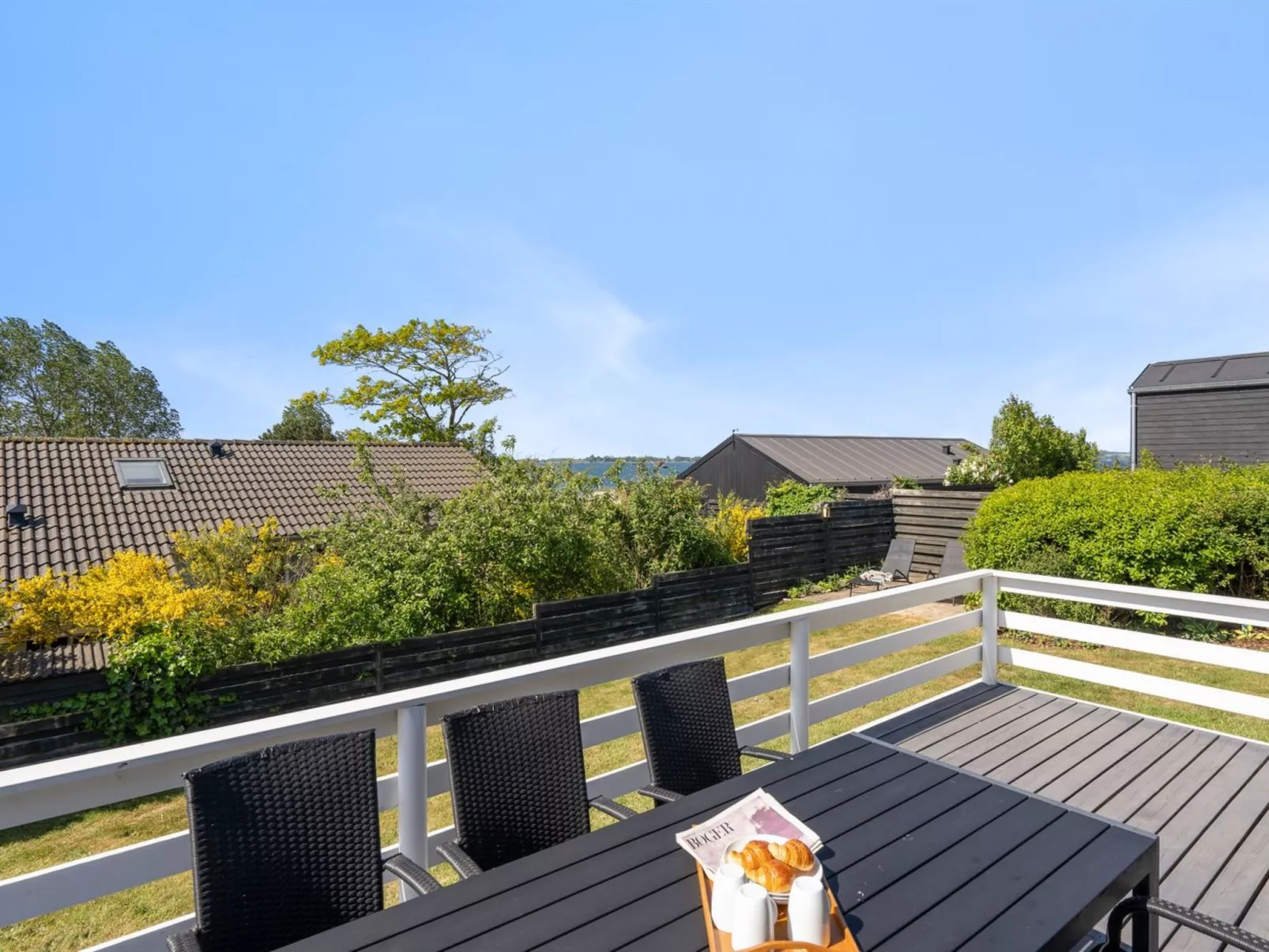 "Wrange" - 150m from the sea-Draußen