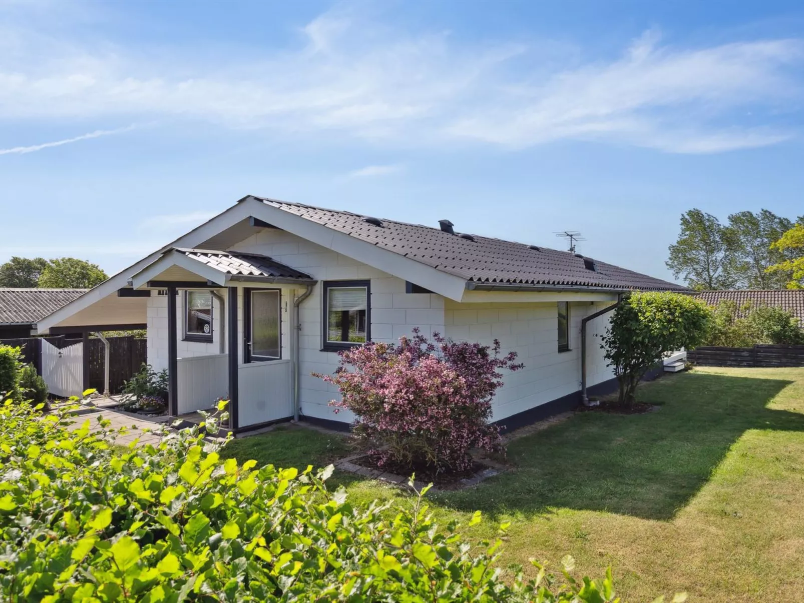 "Wrange" - 150m from the sea-Draußen