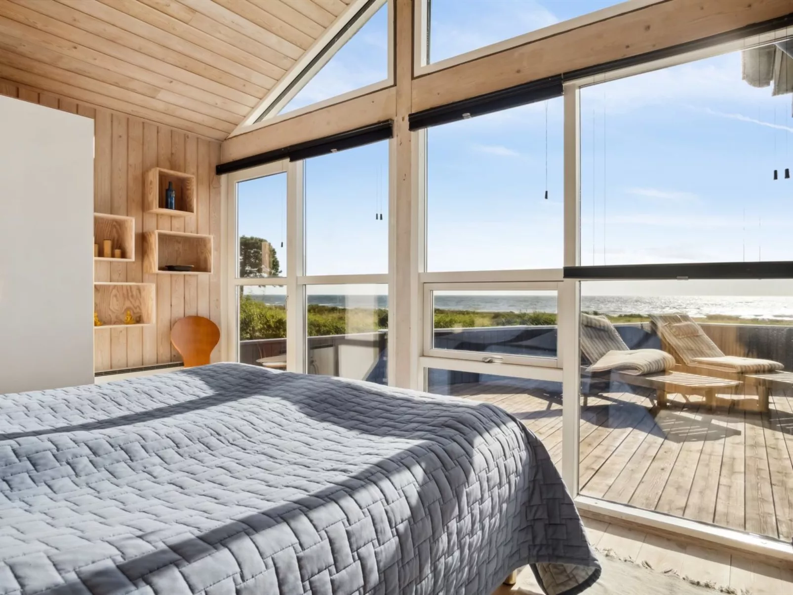 "Iivari" - 70m from the sea-Inside