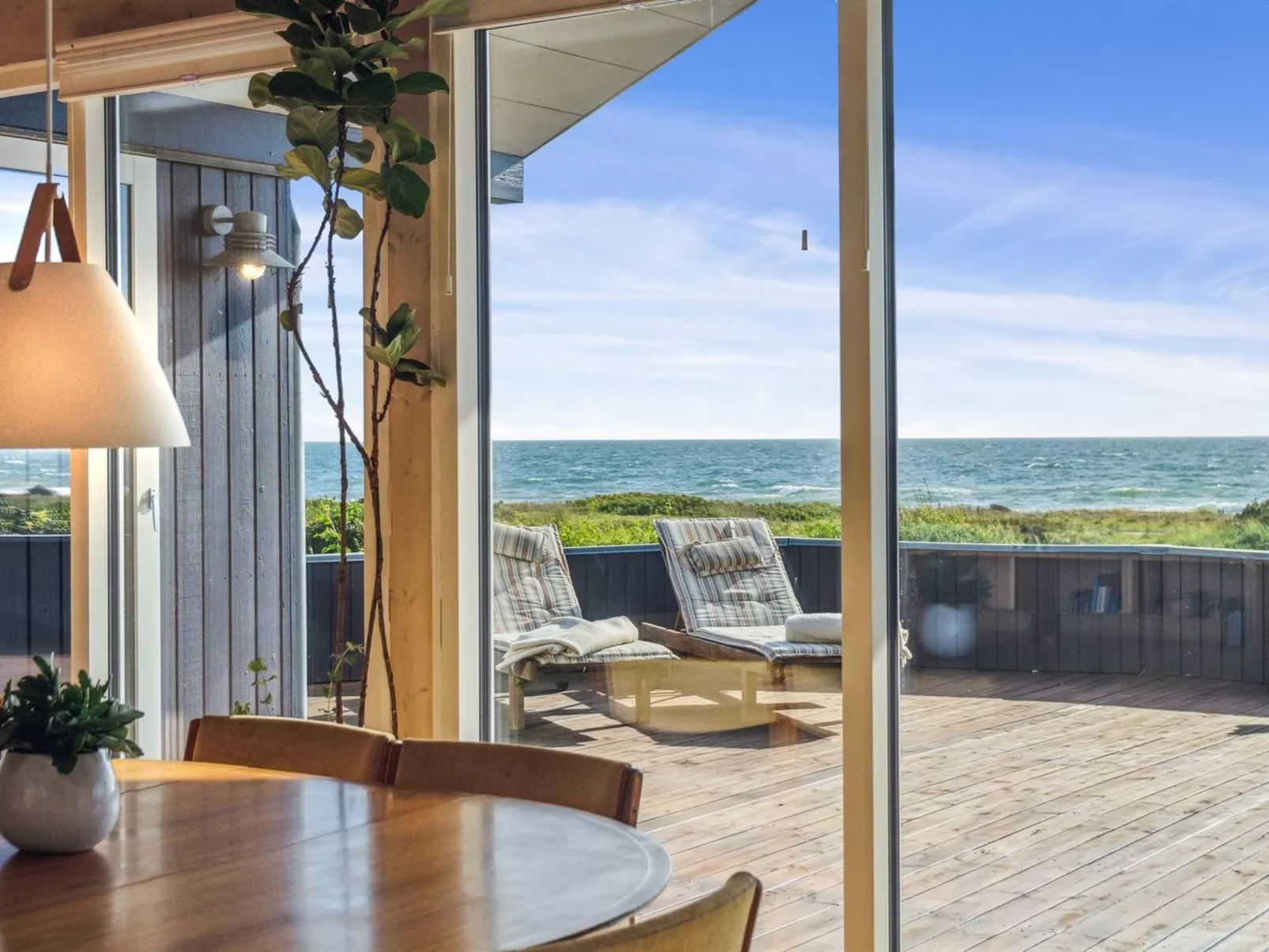 "Iivari" - 70m from the sea-Outside