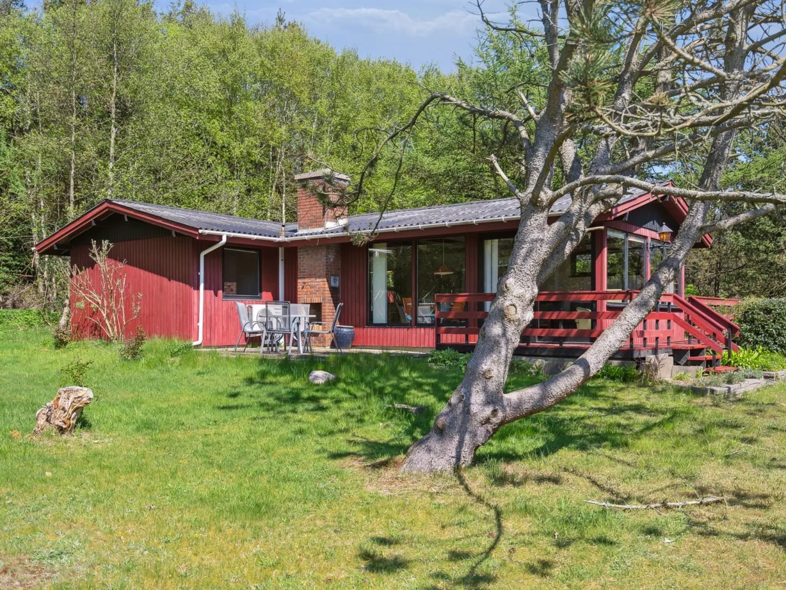 "Therbern" - 1.7km from the sea-Outside