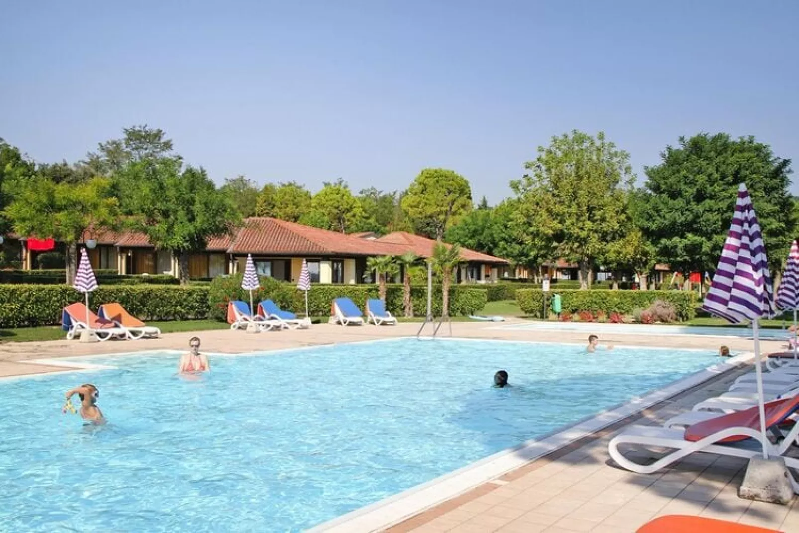 Front Lake Resort Le Corti del Lago Padenghe-APX-G6 / A3 42-Pool