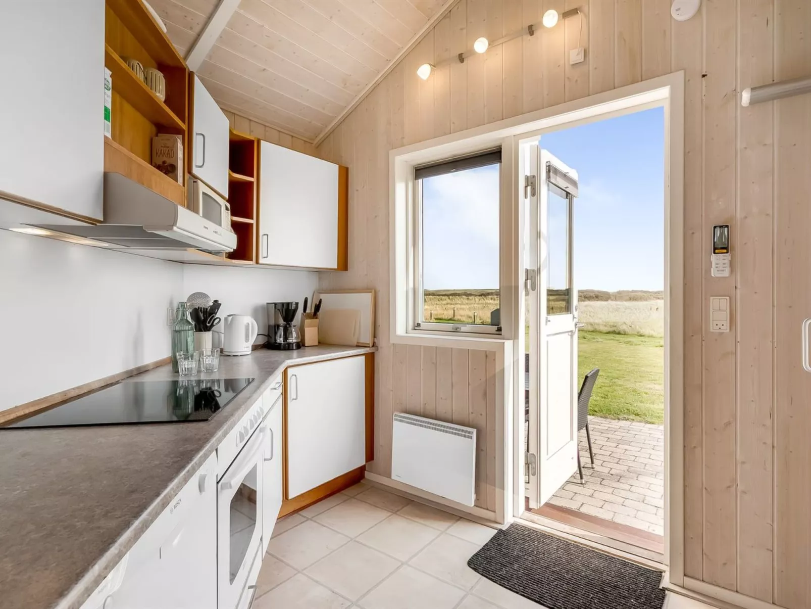 "Eemil" - 700m from the sea-Dedans