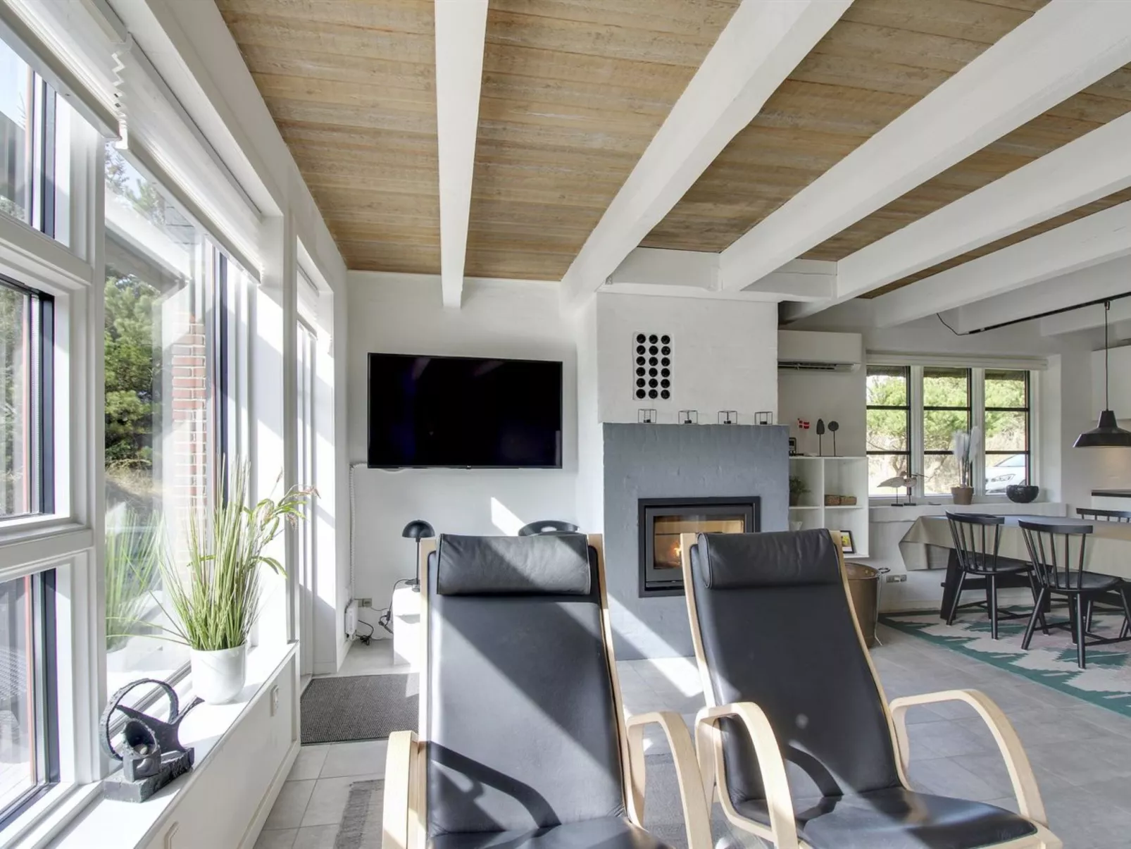 "Grita" - 500m from the sea-Drinnen