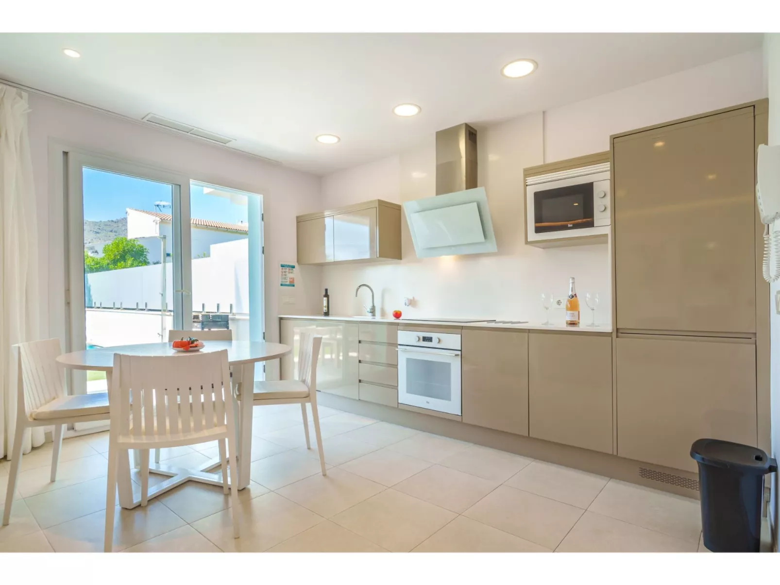 Villa del Lago 4-Dedans