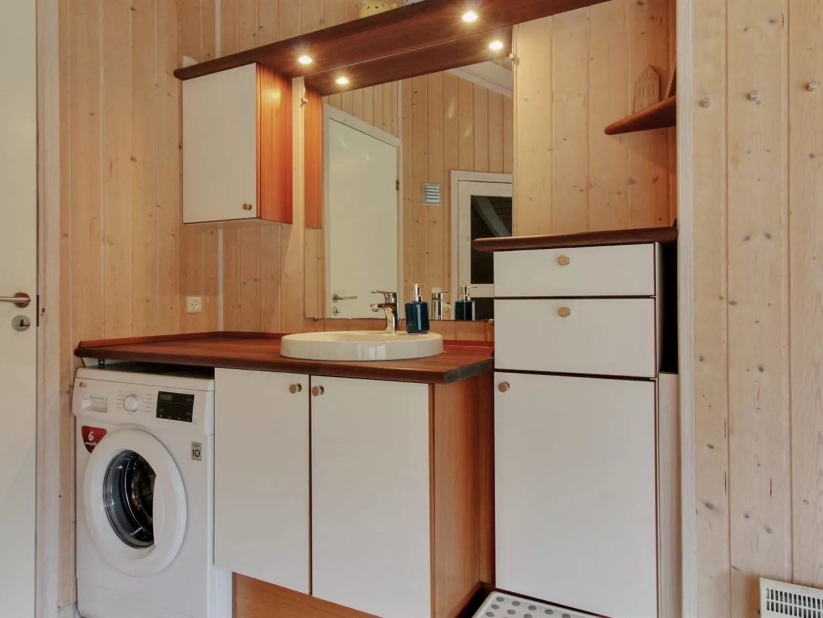 "Paulette" - 450m from the sea-Inside