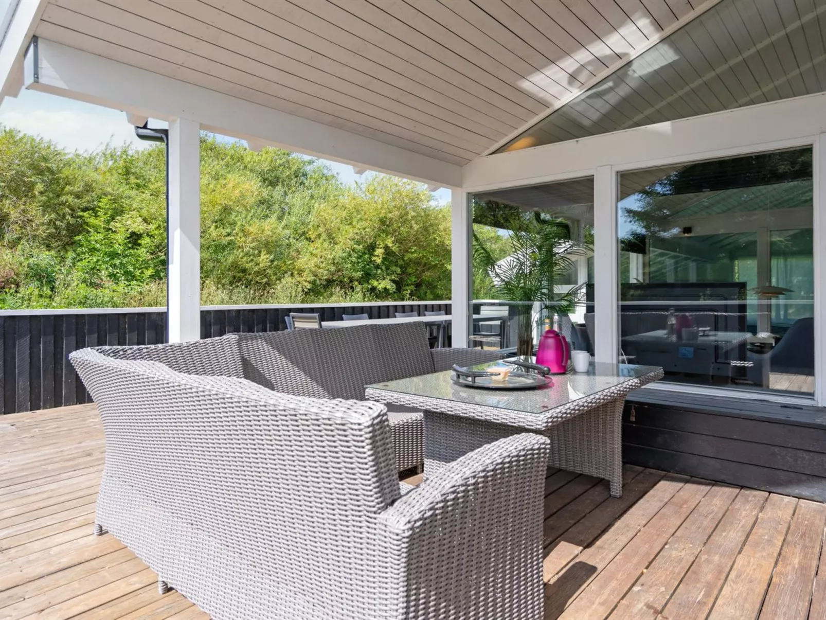 "Blondine" - 940m from the sea-Inside