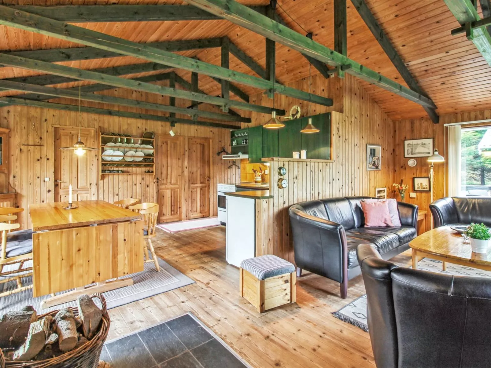 "Conradine" - 500m from the sea-Inside