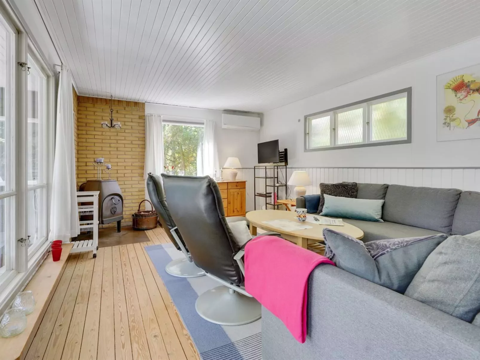 "Harri" - 700m from the sea-Inside