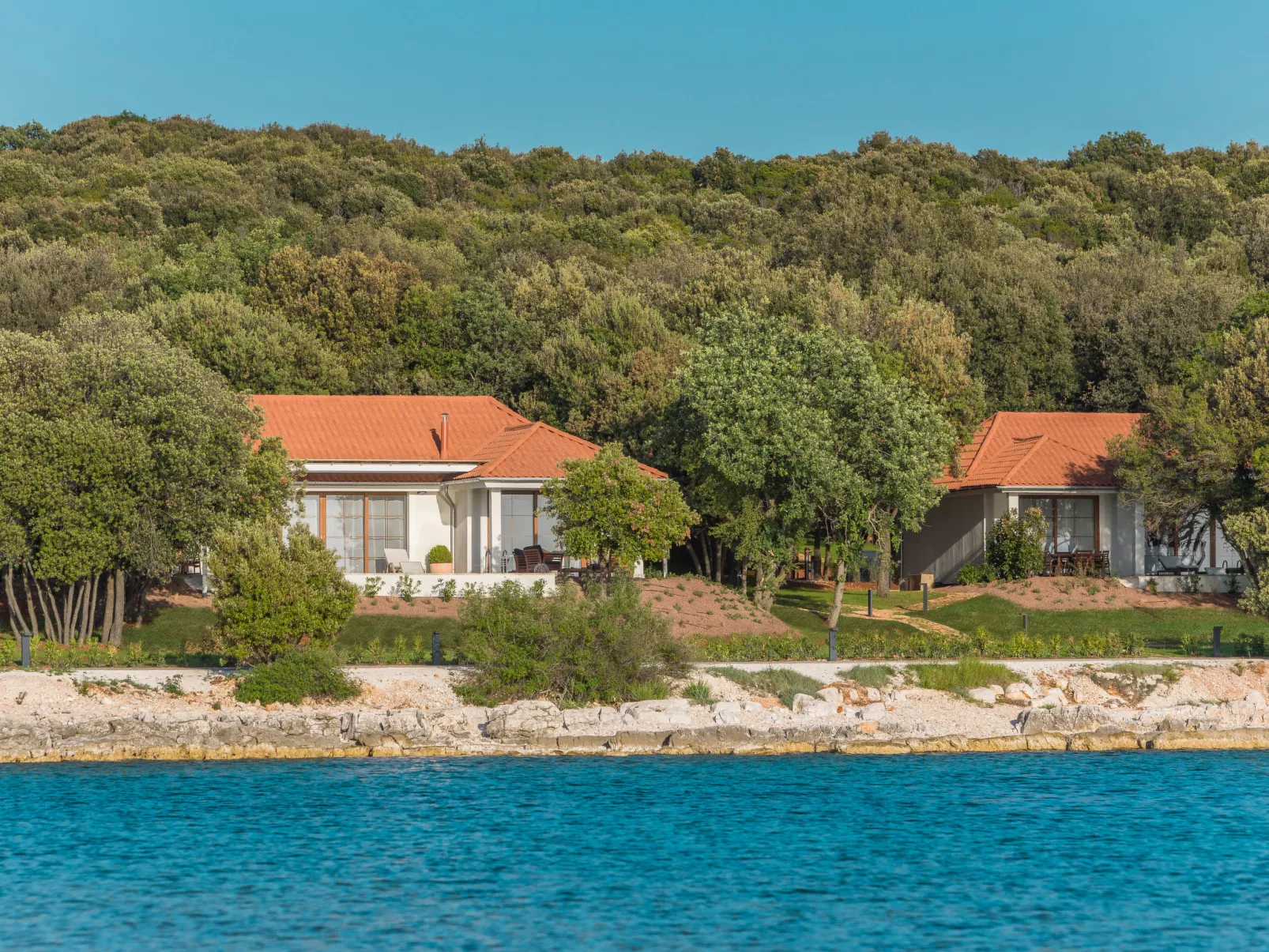 Luxury Beachfront Villa Porto Bus-Outside