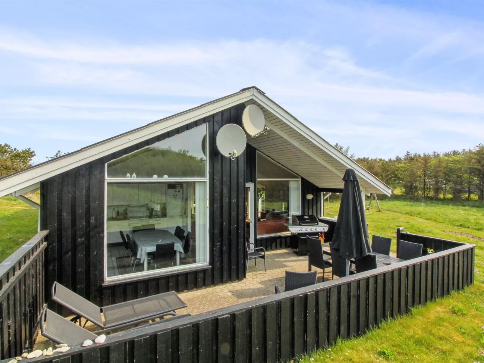 "Aike" - 400m from the sea-Draußen