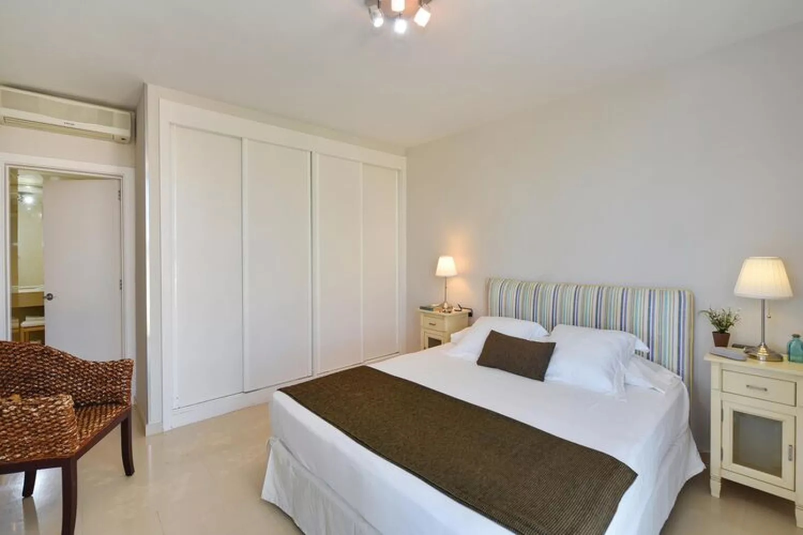 Los Lagos 36 / 1-4 personas-Bedroom
