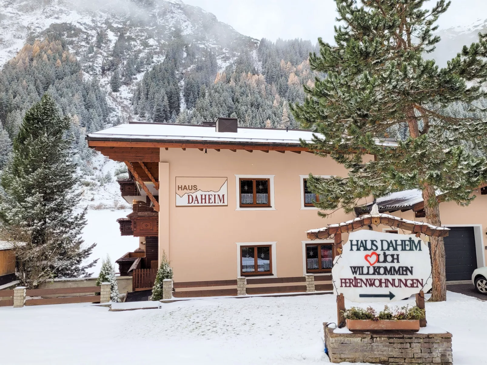 Daheim – Talblick-Outside