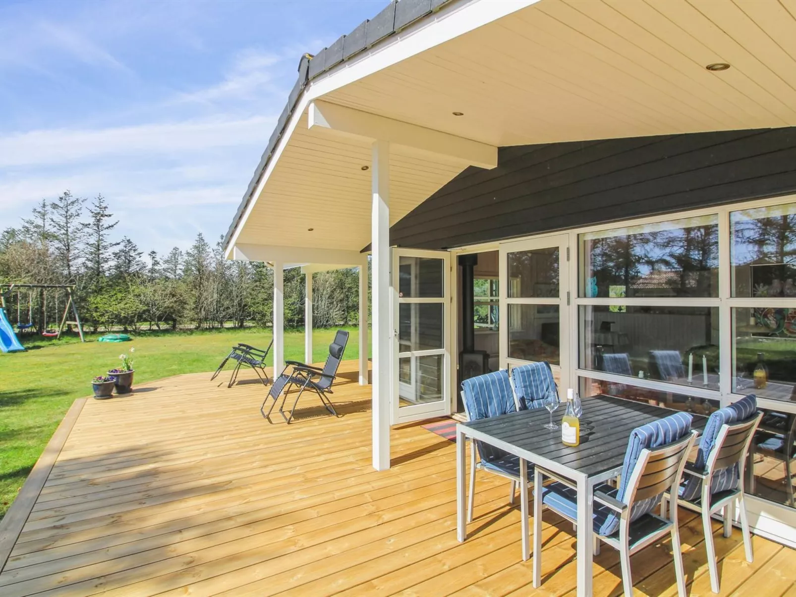 "Troels" - 750m from the sea-Outside