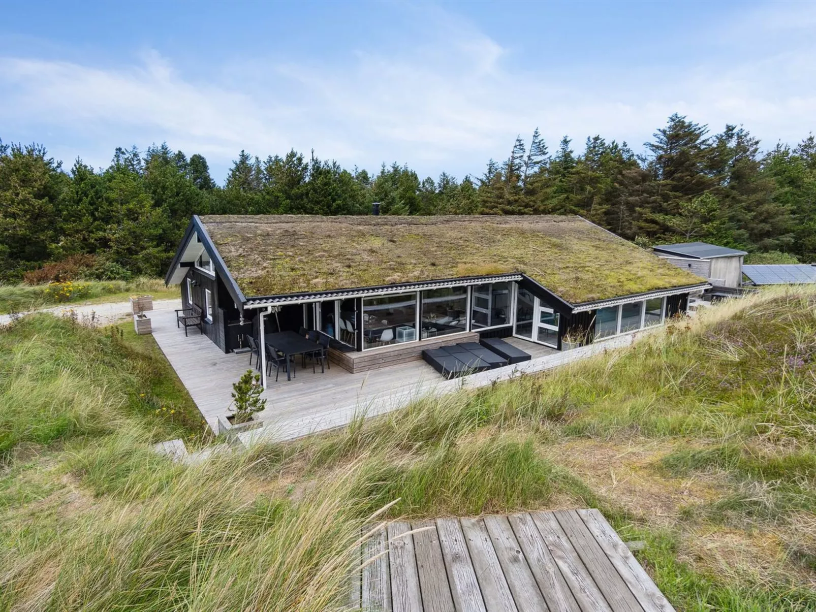 "Nilson" - 1.4km from the sea-Outside