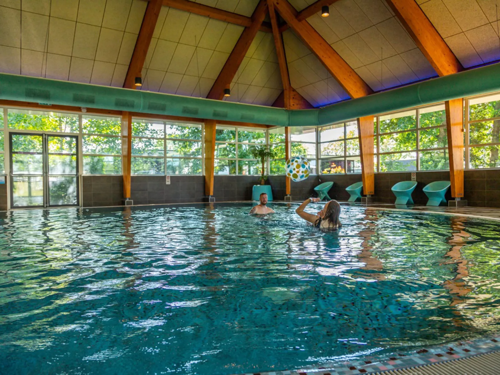 Exclusif Waterfront 4-Inside
