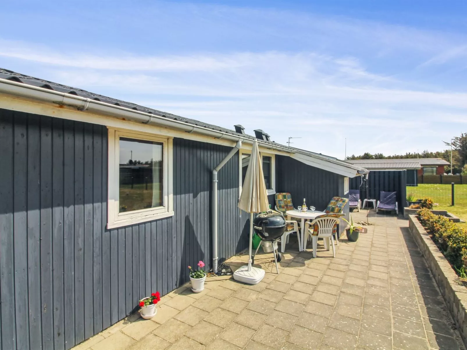 "Hælf" - 400m from the sea-Outside