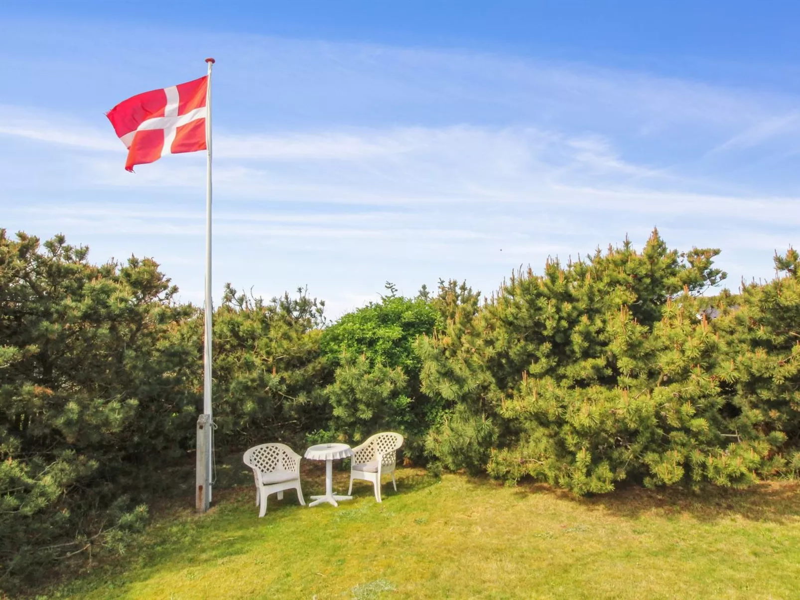 "Hælf" - 400m from the sea-Outside