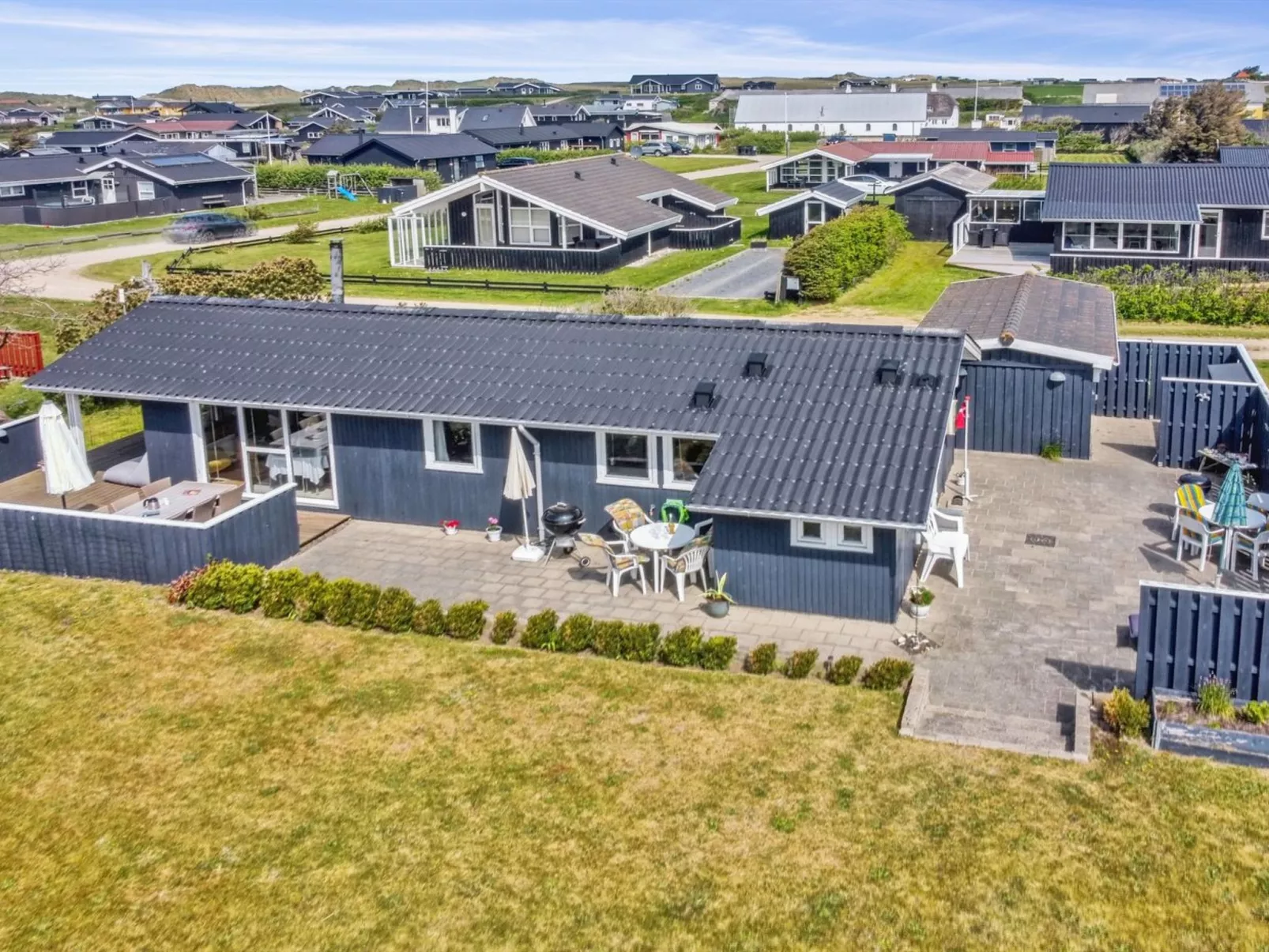 "Hælf" - 400m from the sea-Outside