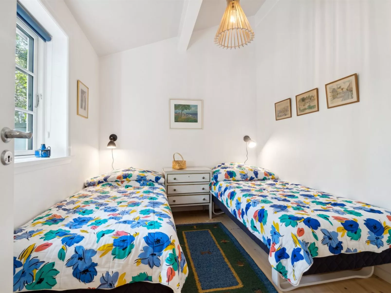 "Nayati" - 60m from the sea-Inside