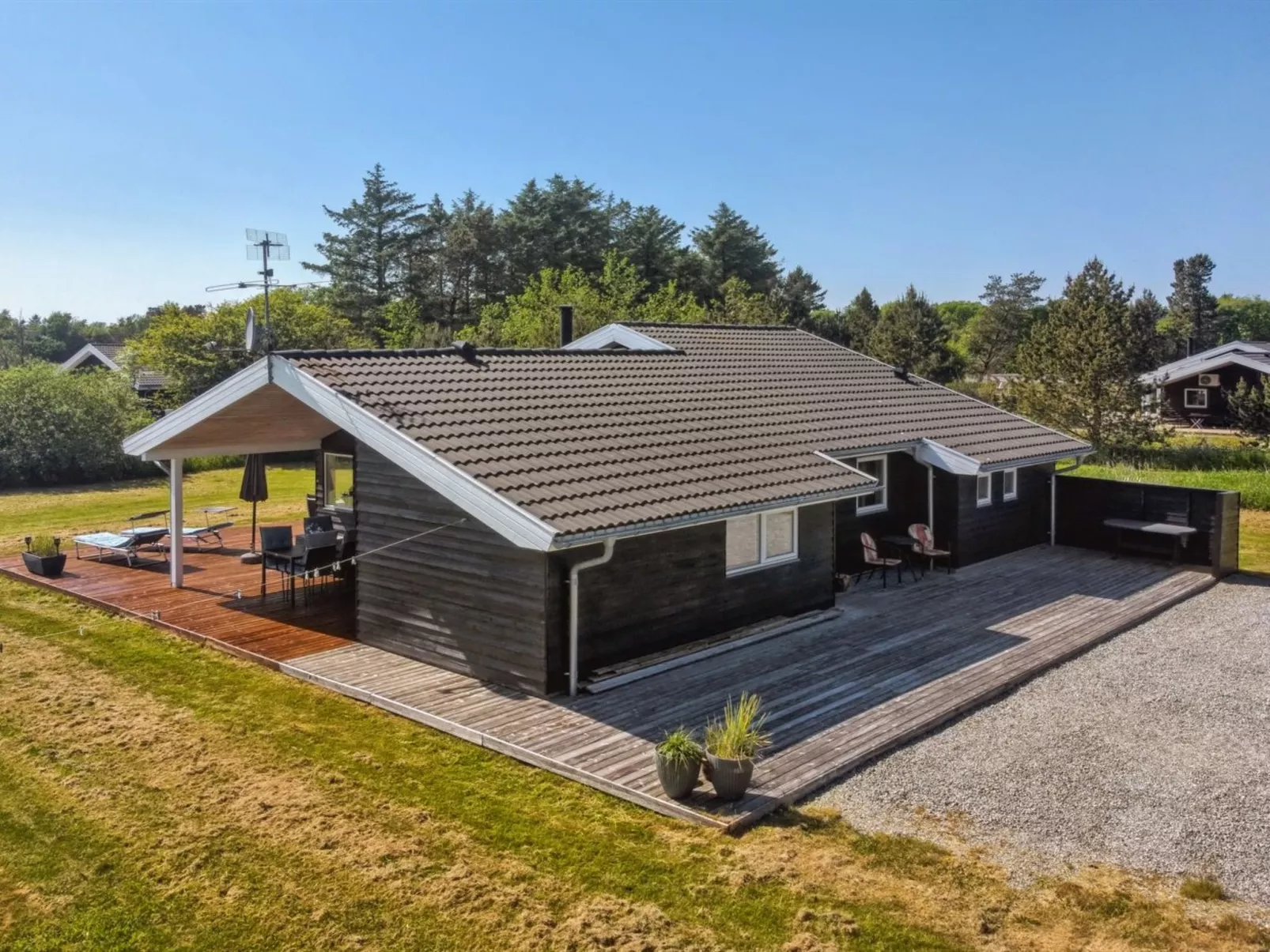 "Hampus" - 500m from the sea-Draußen
