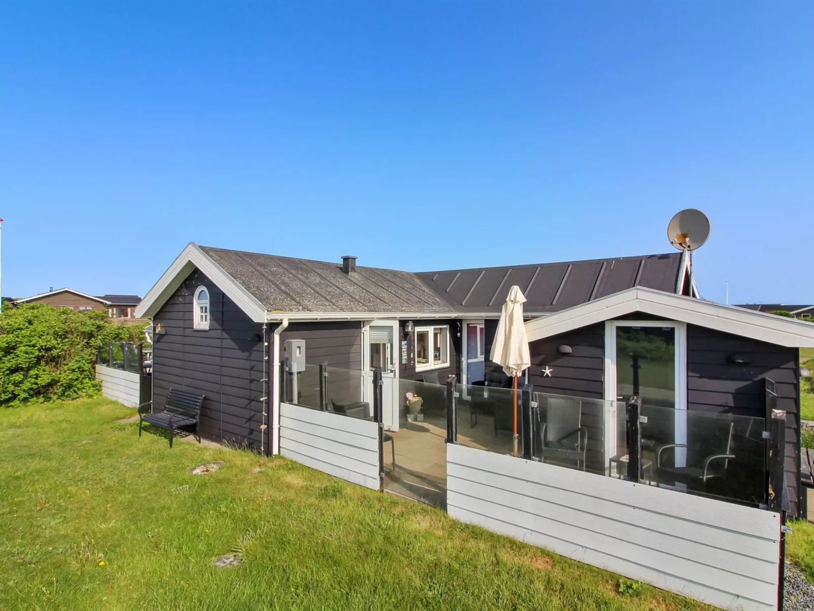 "Telse" - 375m from the sea-Outside