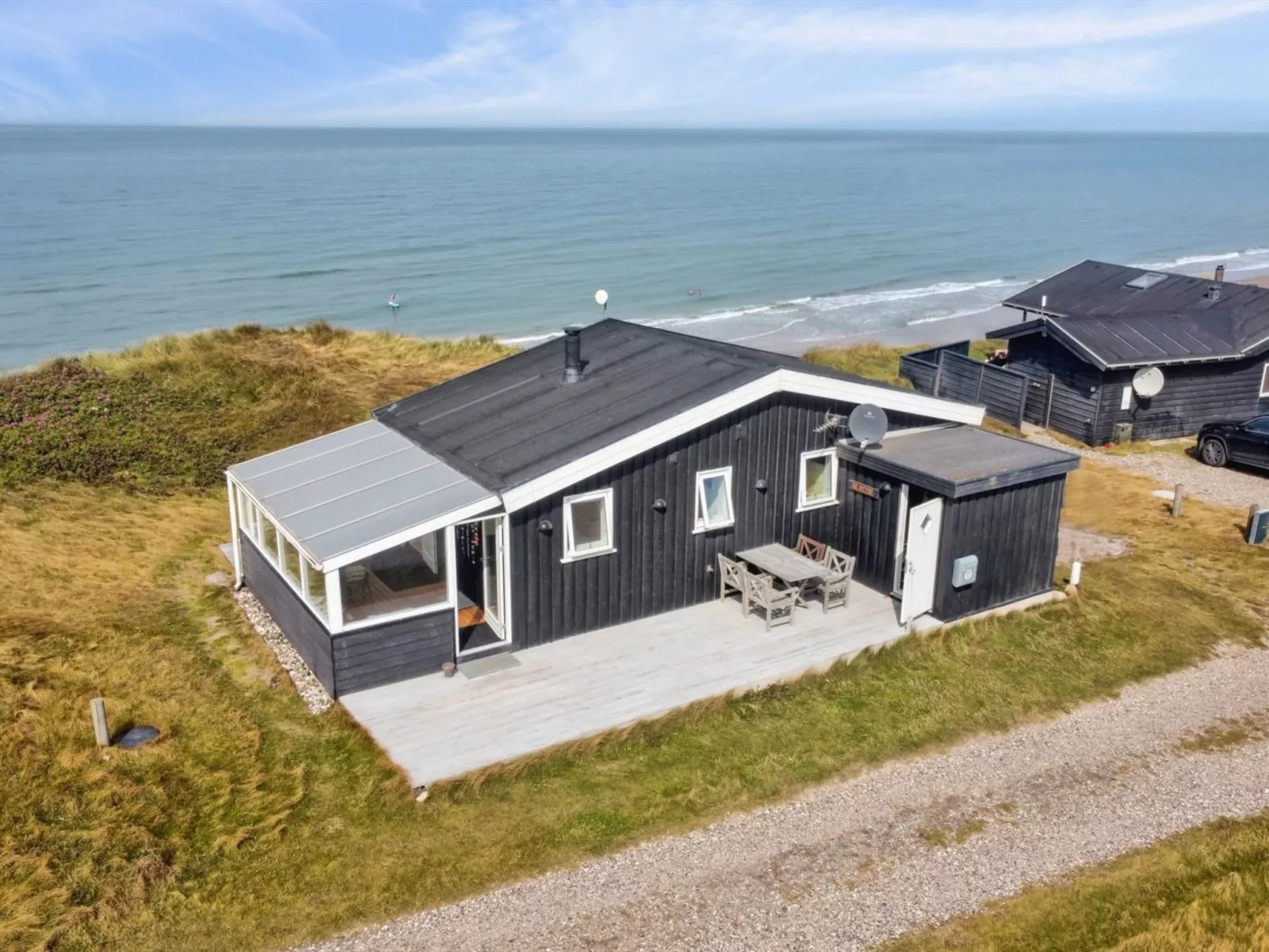 "Freydis" - 92m from the sea-Outside