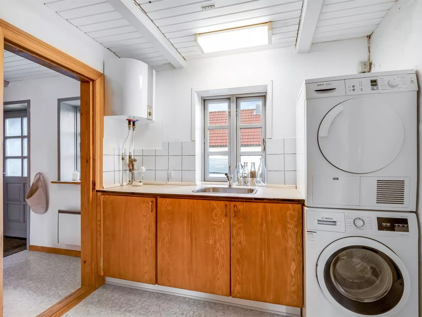 "Orvo" - 150m from the sea-Inside