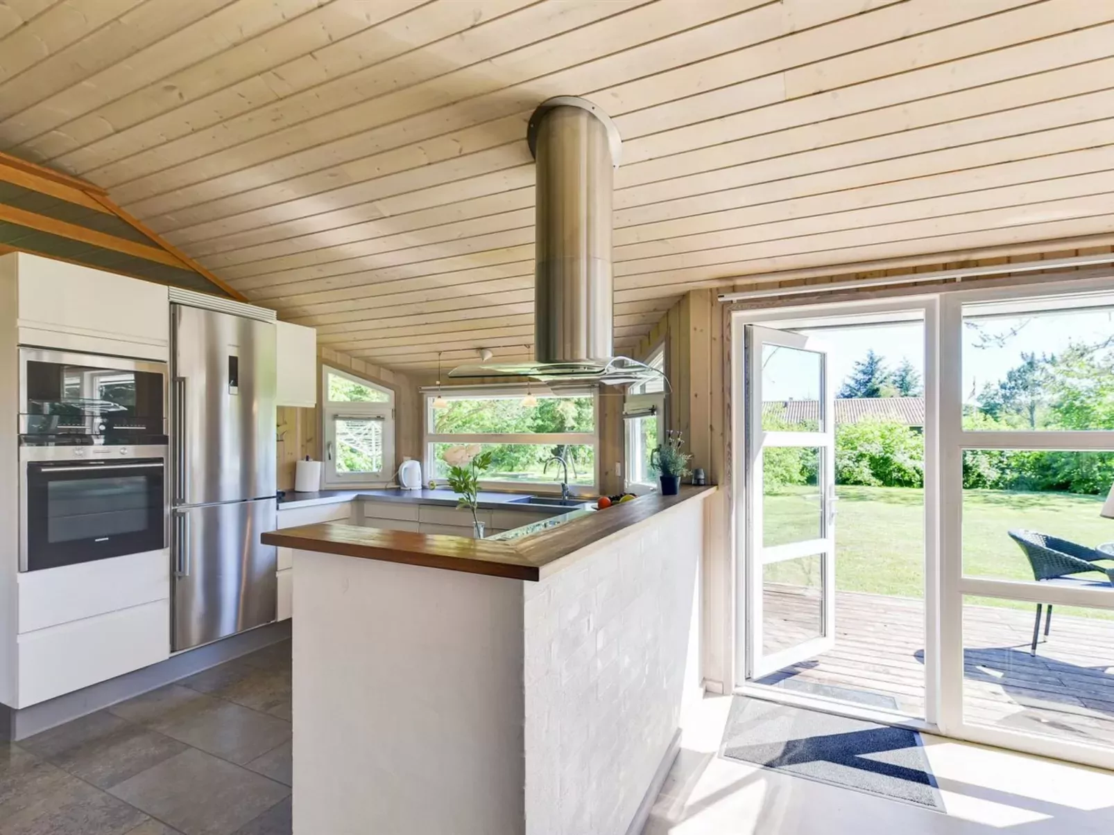 "Mechthild" - 2.7km from the sea-Inside