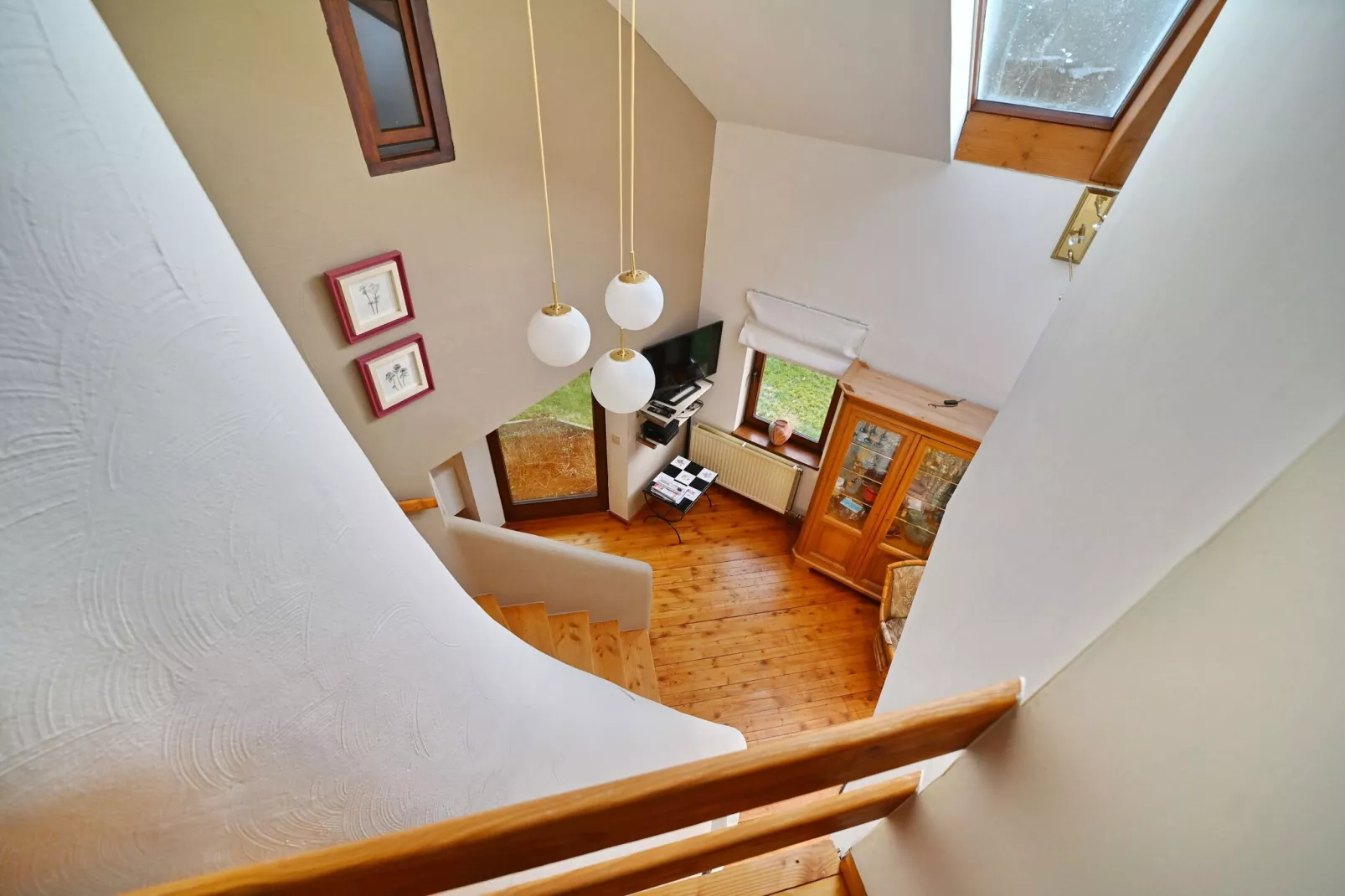 Symon Lodge-Landing