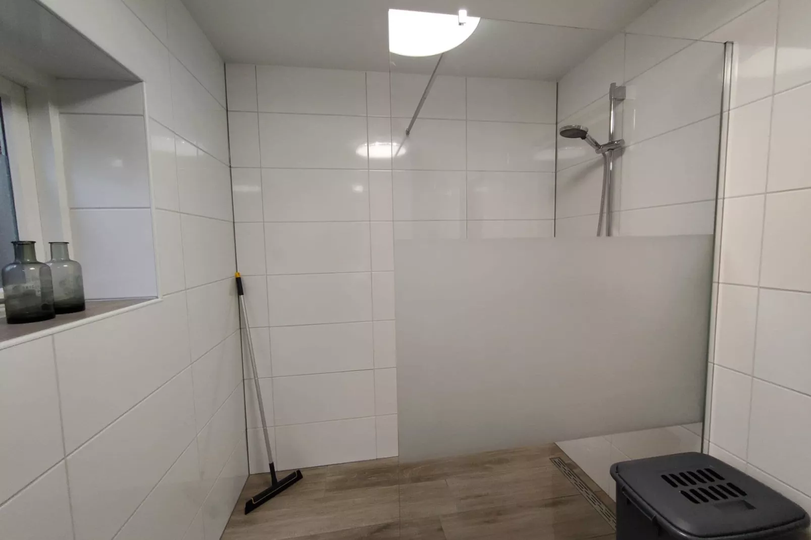Veluwse Specht-Bathroom
