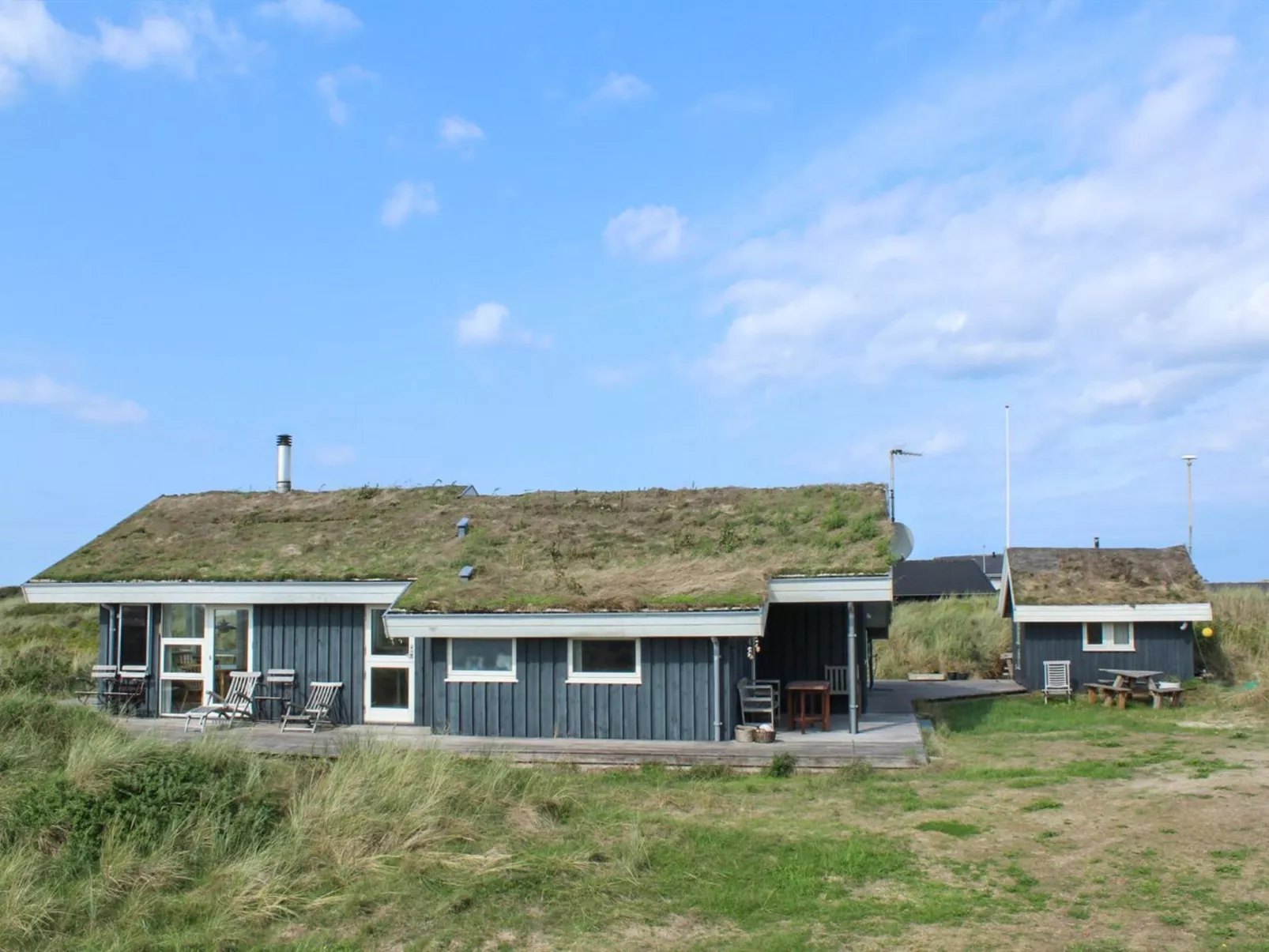 "Eunike" - 300m from the sea-Outside