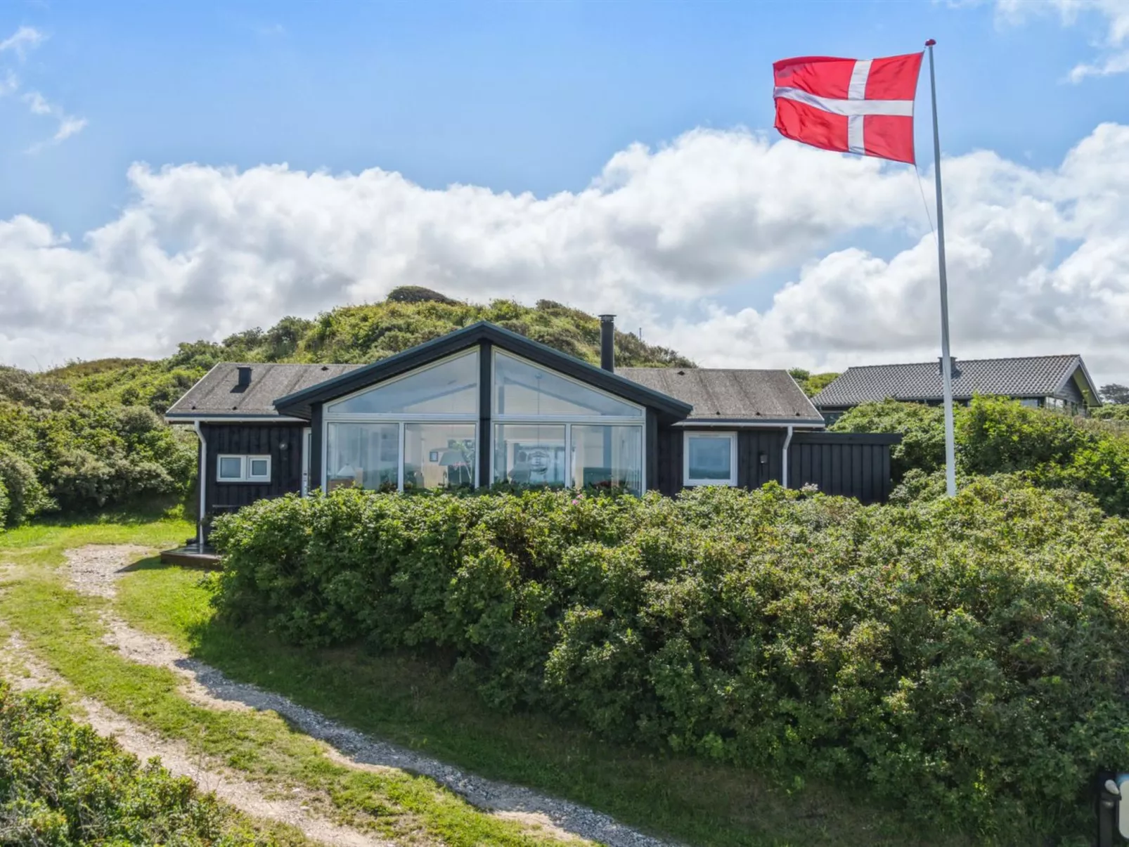 "Reinke" - 200m from the sea