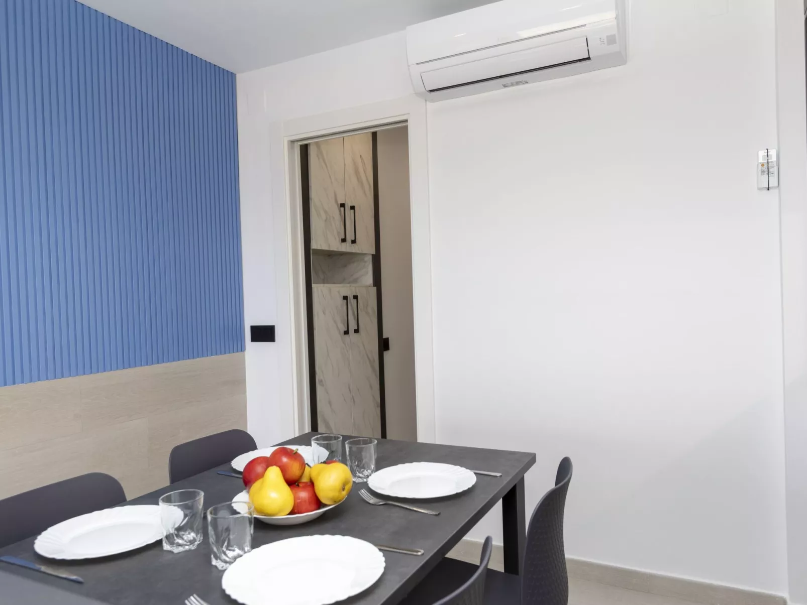 Caravela Beach-Inside
