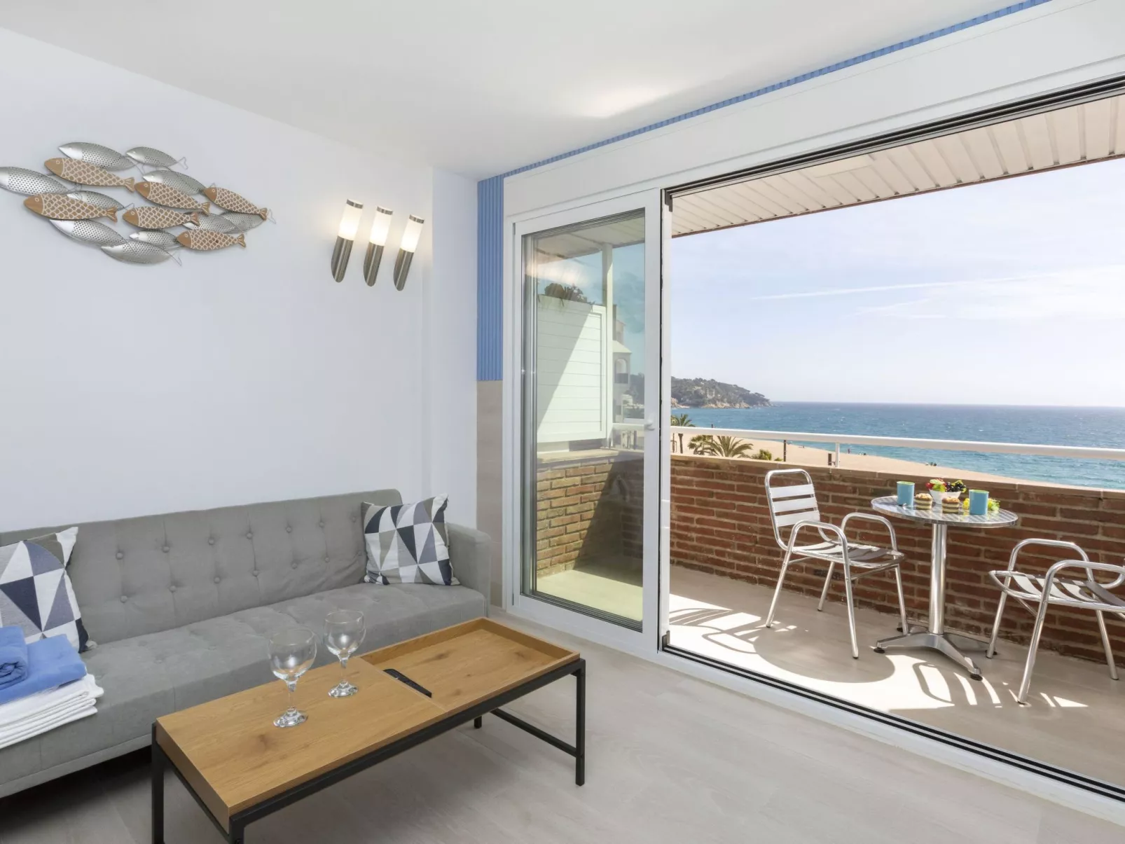 Caravela Beach-Inside