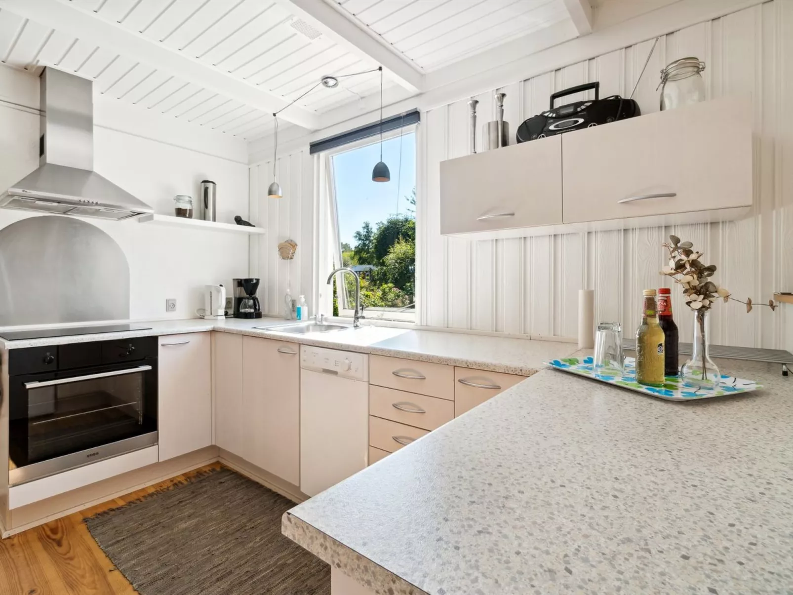 "Anni" - 250m from the sea-Inside