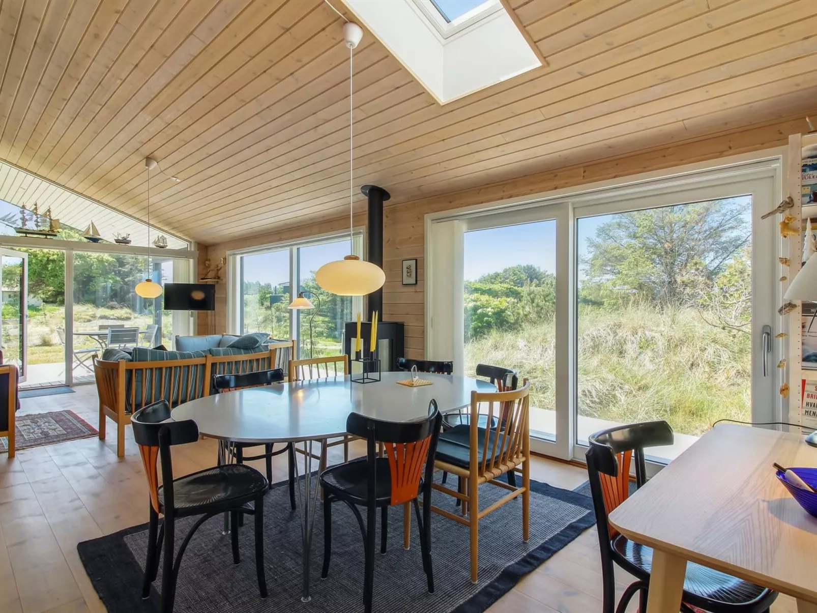 "Sampo" - 400m from the sea-Inside