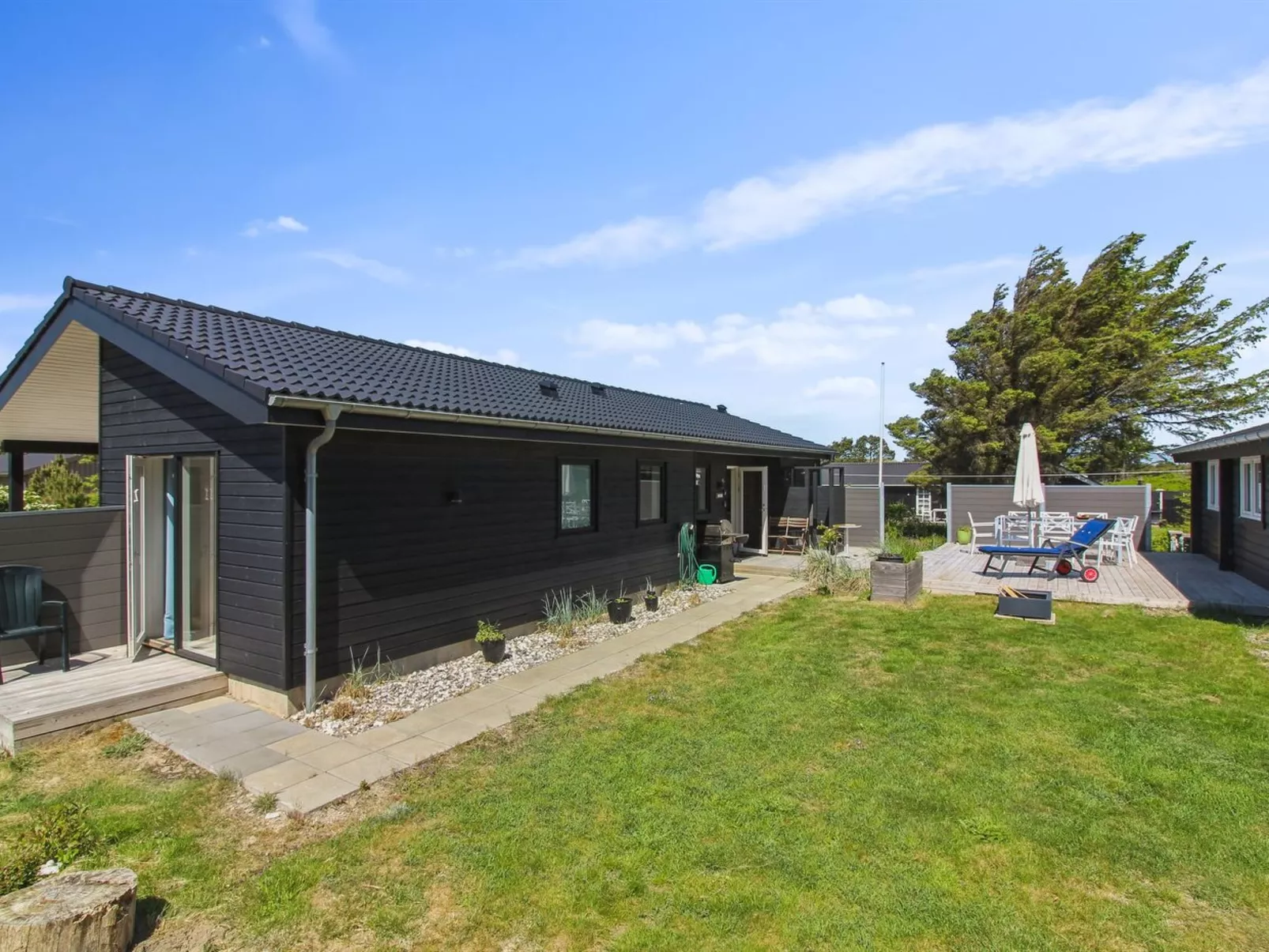 "Sampo" - 400m from the sea-Outside