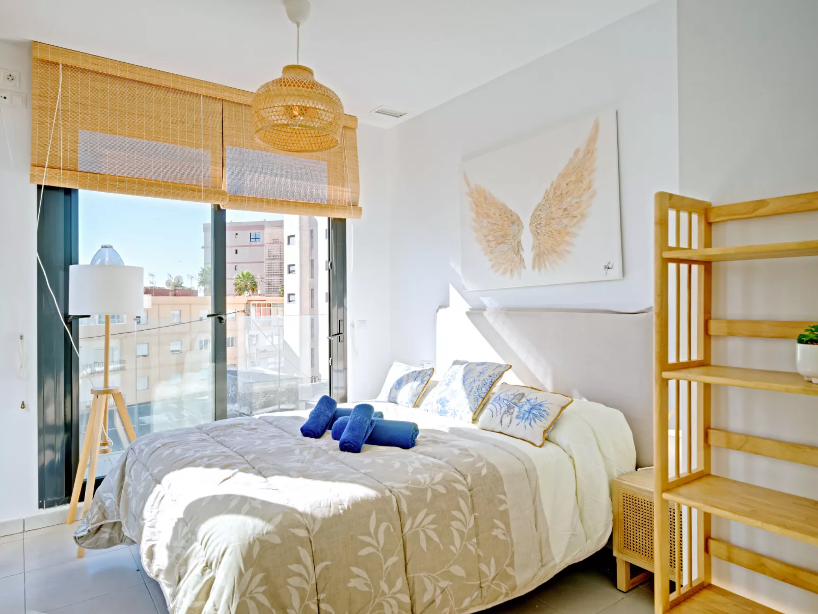 Calpe Beach II-Inside