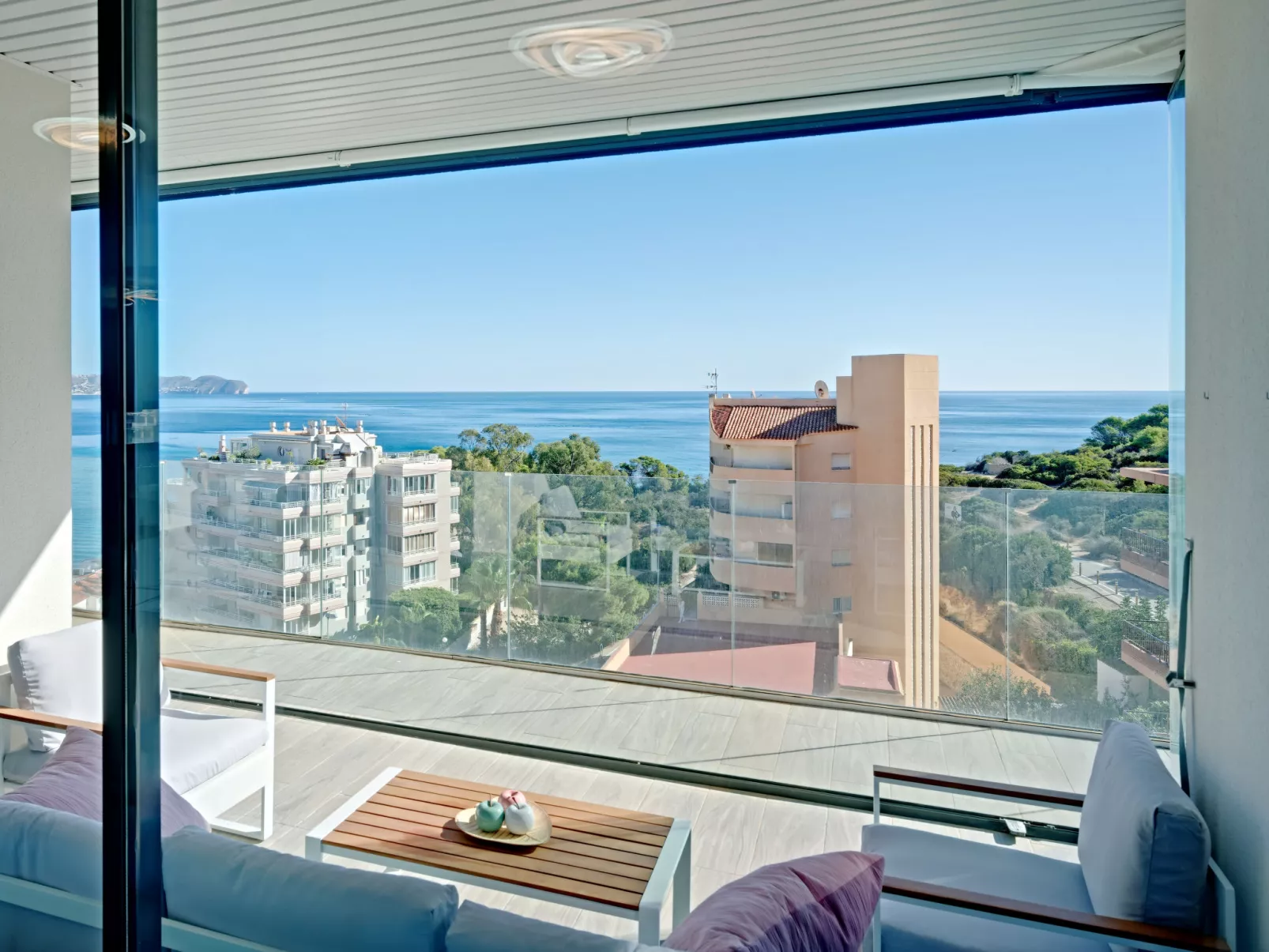 Calpe Beach II-Inside