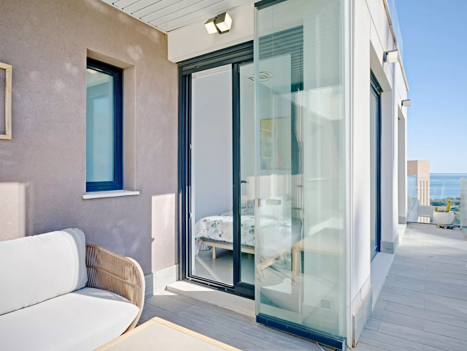 Calpe Beach II-Inside