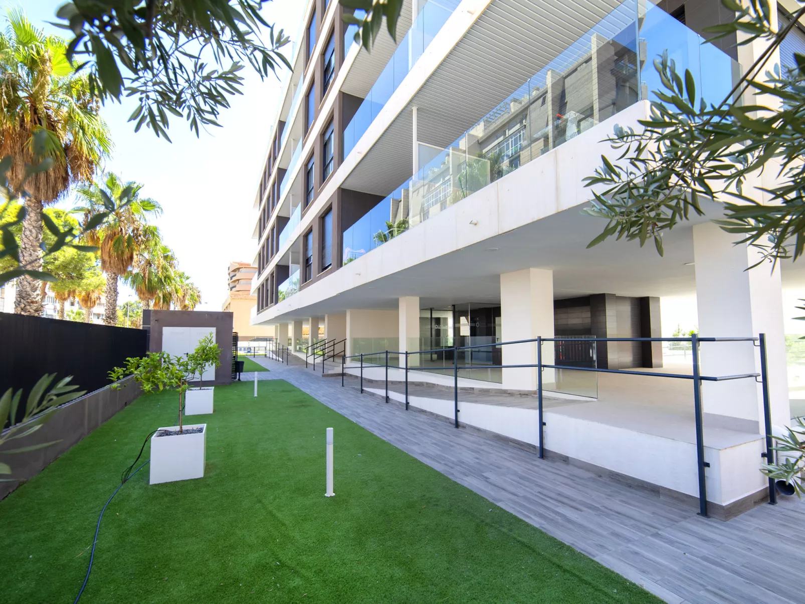 Calpe Beach II-Outside