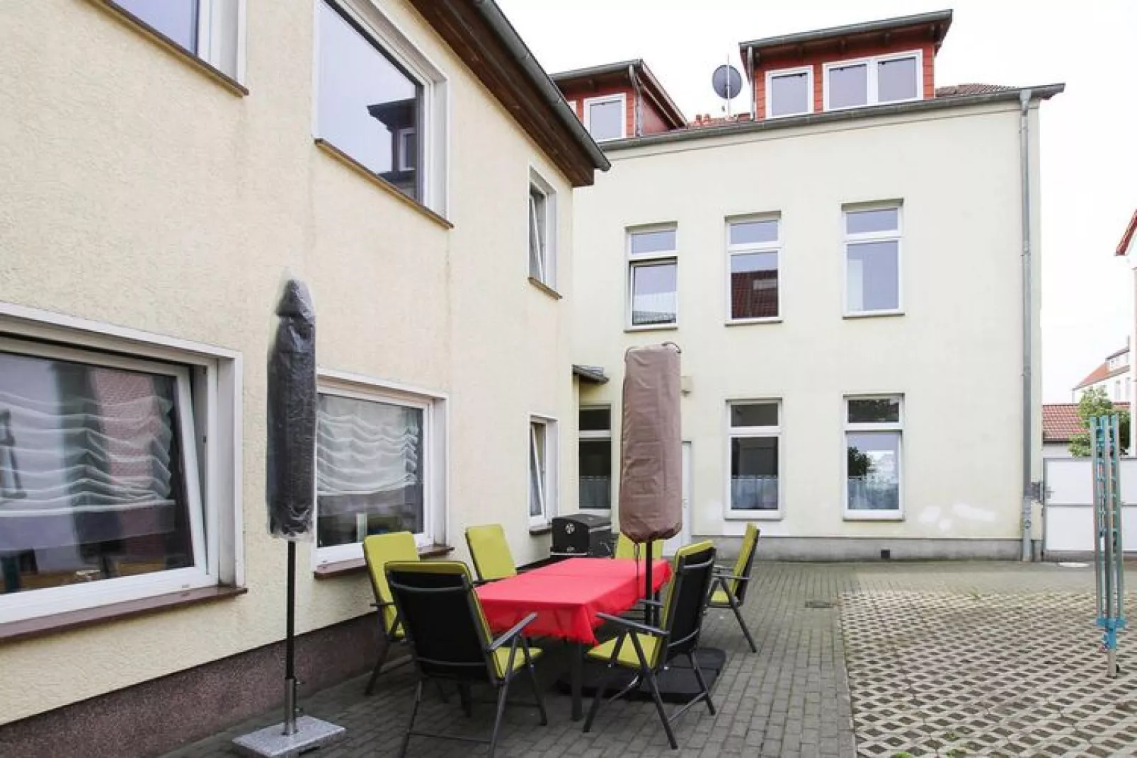 Fewo groß 50 qm-Exterior summer