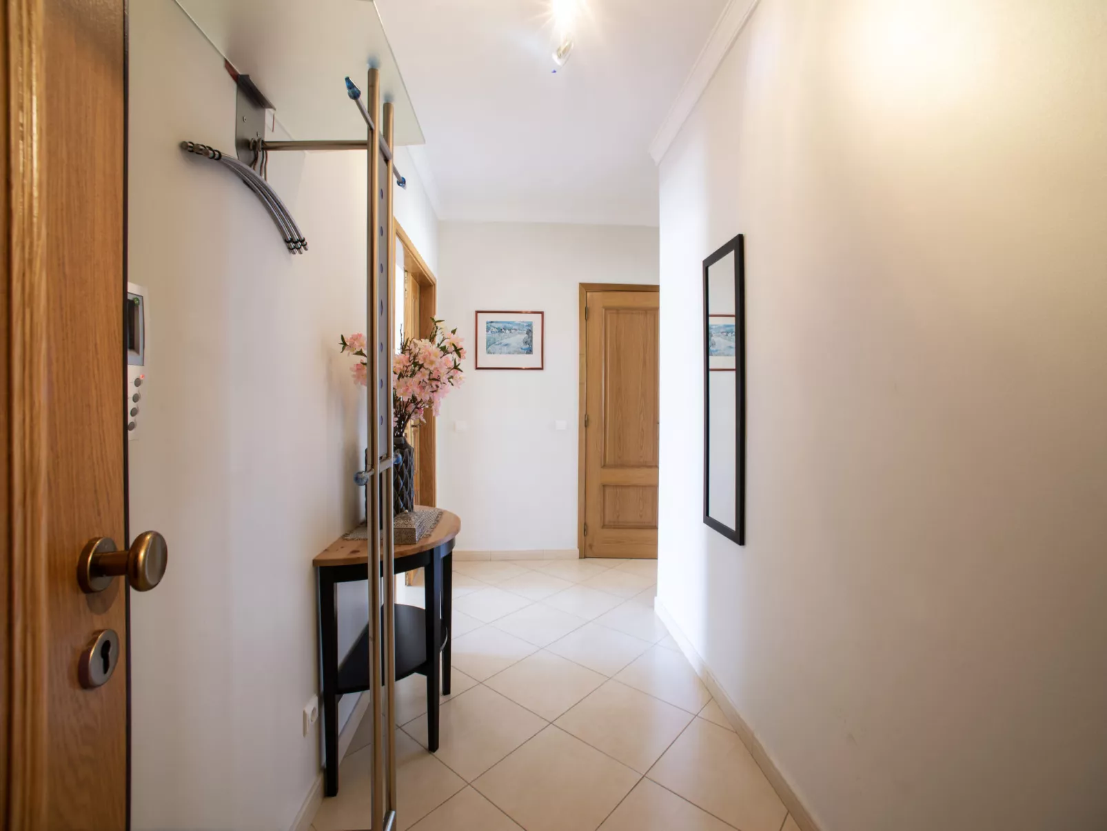 Sunny Beach Casa-M-Inside