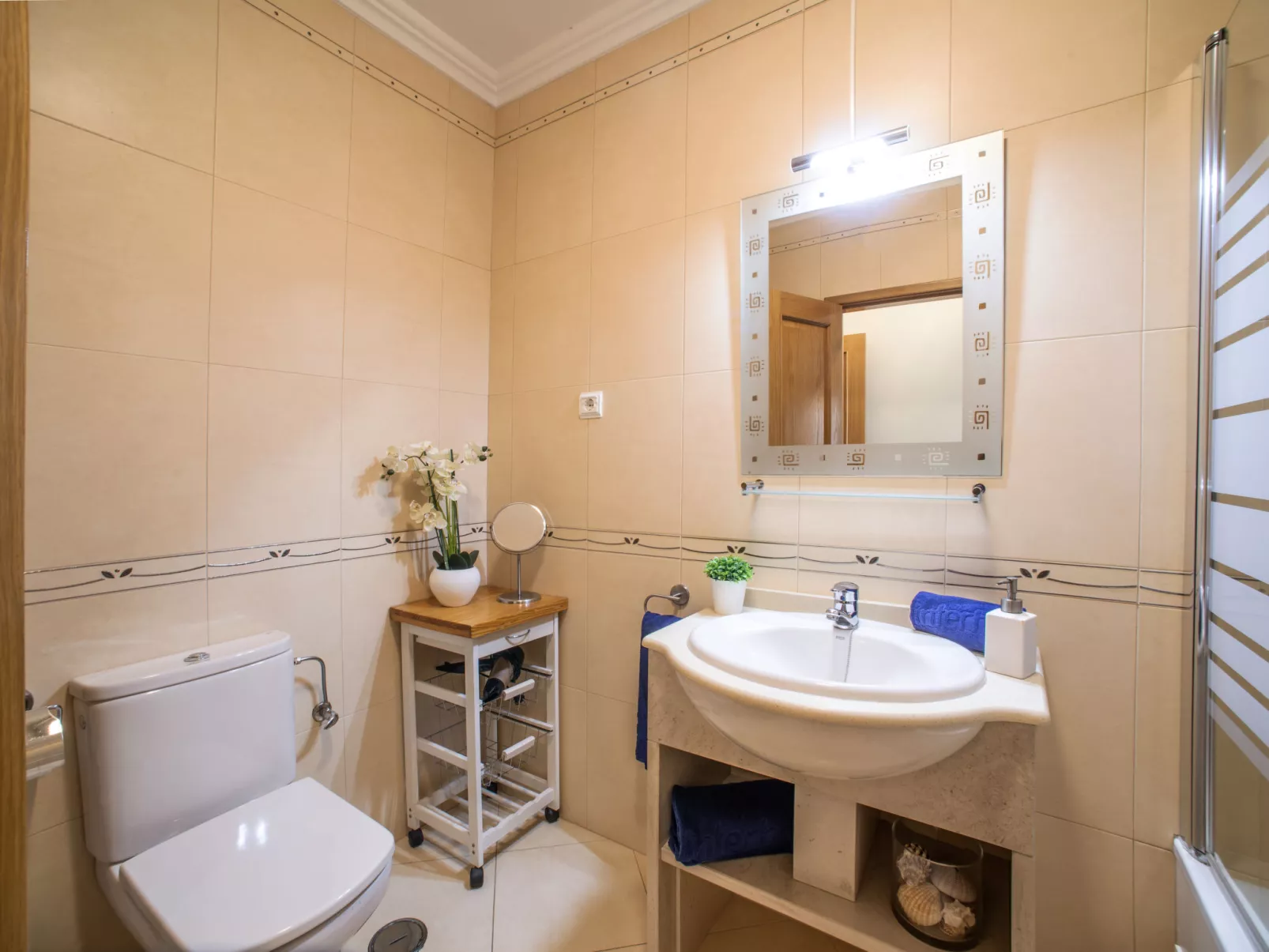 Sunny Beach Casa-M-Inside
