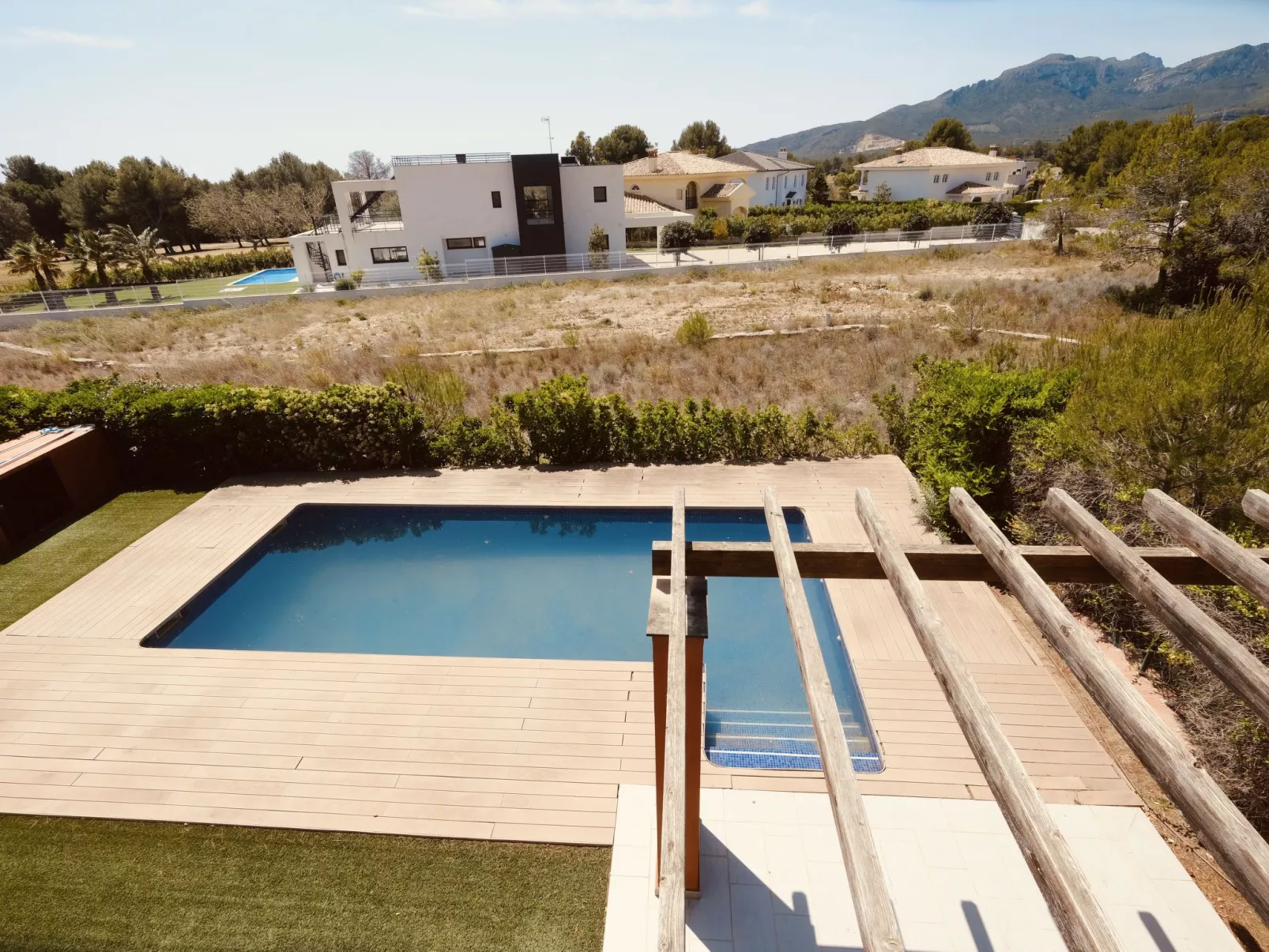 Villa Perla-Outside