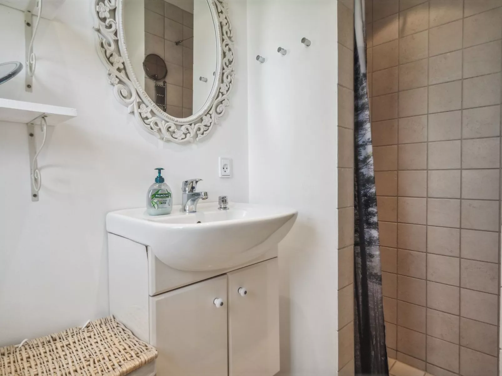 "Regine" - 150m from the sea-Dedans