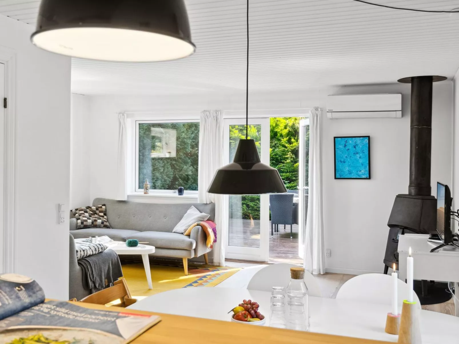 "Onni" - 600m from the sea-Inside